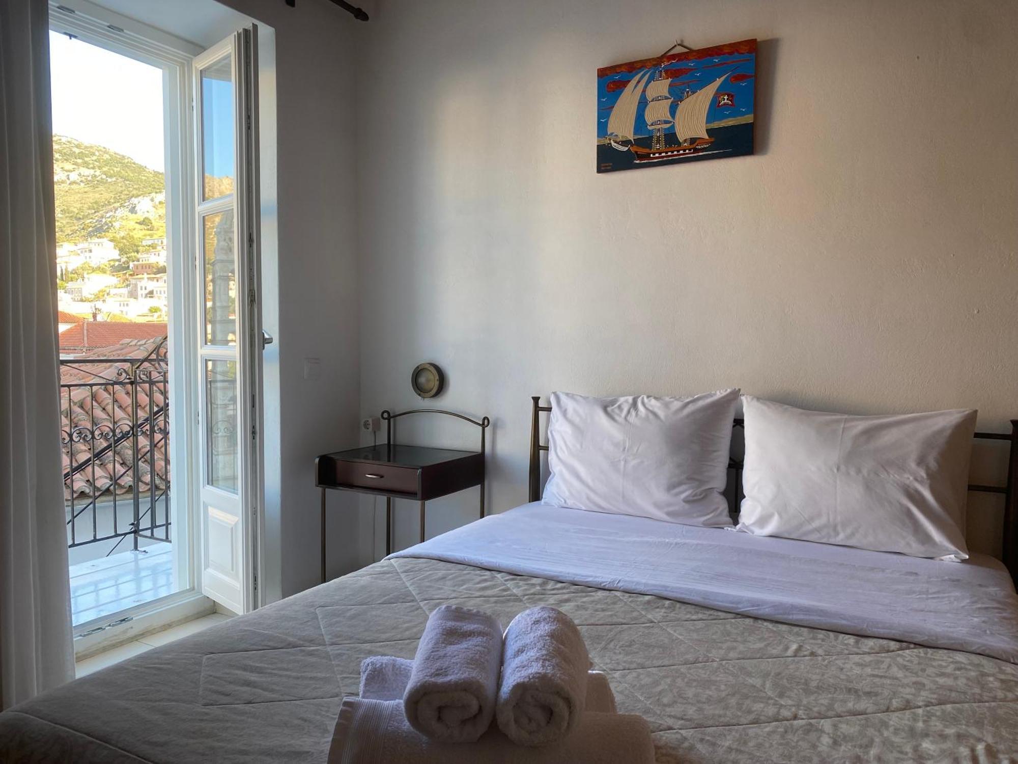 Pension Efie Hidra Exterior foto